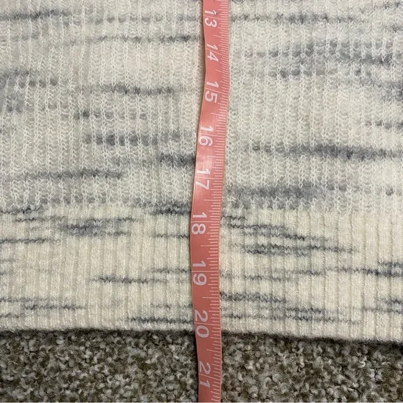 Everlane The Oversized Alpaca Crew - Picture 13 of 13